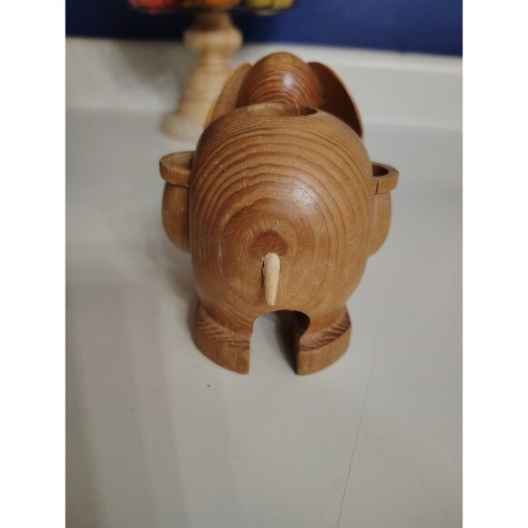 Papel Wooden Elephant Toothpick Holder With Husk - Picture 5 of 7
